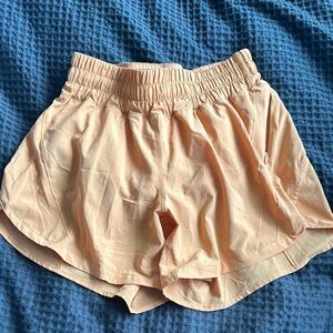 Lululemon Track that short